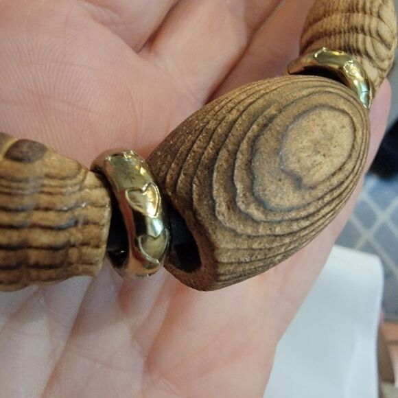 Sabika Winter 2017 Vivid Choker Leather Band Wood Elements, Heart Stamped Rings - Picture 4 of 7